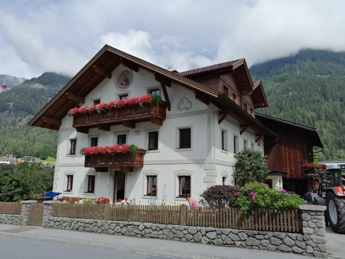 Haus Scheiber Apartment Umhausen Luaran gambar